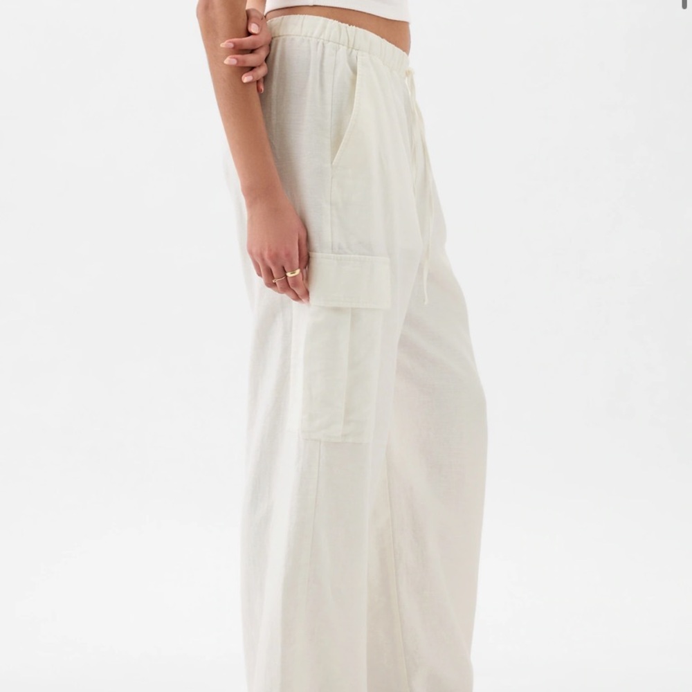 Gap Mid Rise Linen-Cotton Pull-On Cargo Pants